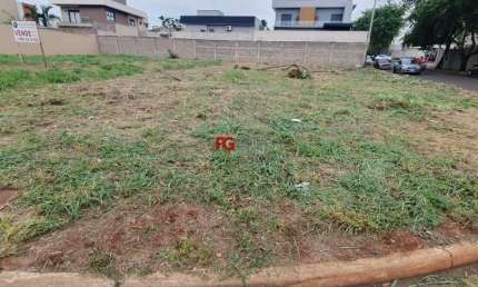 Terreno à venda no Jardim Cybelli, Ribeirão Preto  por R$ 680.000
