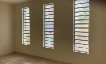 Casa com 3 quartos à venda no Jardim América, Ribeirão Preto  por R$ 470.000