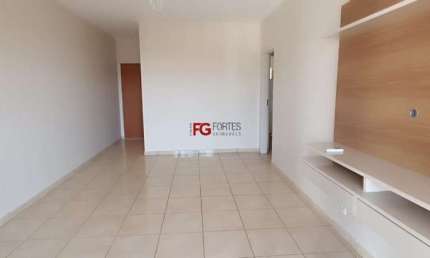 Apartamento com 3 quartos à venda no Centro, Ribeirão Preto  por R$ 320.000