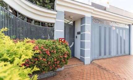 Casa com 3 quartos à venda no Jardim Sumaré, Ribeirão Preto  por R$ 850.000