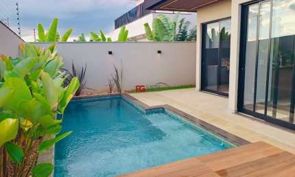 Casa em condomínio fechado com 3 quartos à venda na Vila do Golf, Ribeirão Preto  por R$ 1.700.000