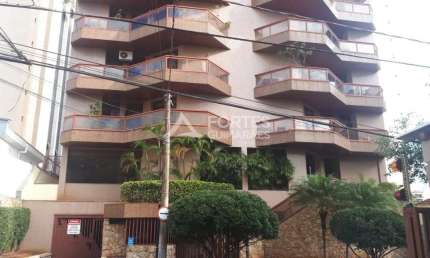 Apartamento com 3 quartos à venda no Centro, Ribeirão Preto  por R$ 330.000