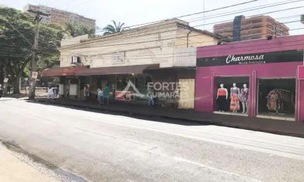 Casa comercial com 3 salas à venda no Centro, Ribeirão Preto  por R$ 5.000.000