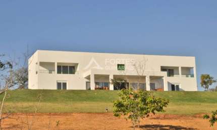 Casa em condomínio fechado com 6 quartos à venda na Zona Rural, Delfinópolis  por R$ 3.300.000