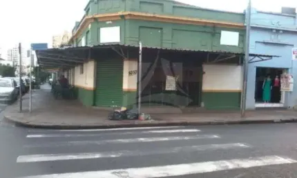 Casa com 1 quarto à venda no Centro, Ribeirão Preto  por R$ 750.000