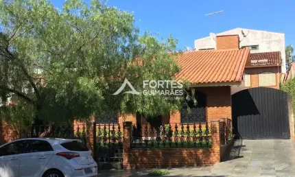 Casa com 4 quartos à venda no Jardim Do Sol, Cássia  por R$ 852.000