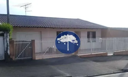 Casa com 3 dormitórios à venda, 152 m² por R$ 640.000,00 - Costeira - Araucária/PR