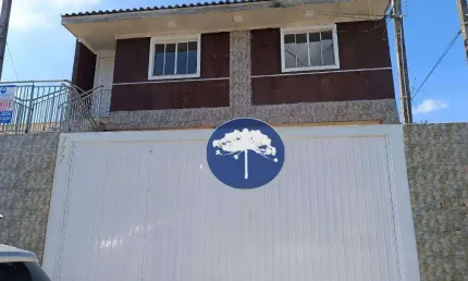 Sobrado com 5 dormitórios à venda, 192 m² por R$ 470.000,00 - Campo de Santana - Curitiba/PR