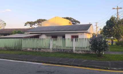 Casa de esquina 3 quartos e quintal R$ 510.000 - Iguaçu  - Araucária/PR