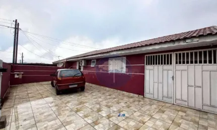 Excelente Casa com Suíte e Ótimo Espaço de Terreno no Capela Velha em Araucária.000 - Capela Velha - Araucária/PR