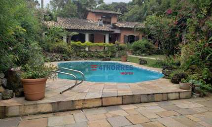 Casa com 4 dormitórios à venda, 406 m² por R$ 1.600.000,00 - Algarve - Cotia/SP