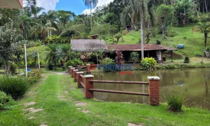Chácara à venda, 10000 m² por R$ 750.000,00 - Jardim Petrópolis - Itapecerica da Serra/SP