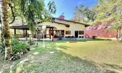 Casa à venda, 446 m² por R$ 2.400.000,00 - Conjunto Habitacional 120 Casas - Carapicuíba/SP