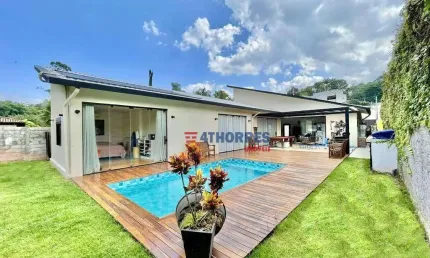 Casa com 3 quartos à venda, 277 m² por R$ 1.890.000 - Granja Viana - Cotia/SP