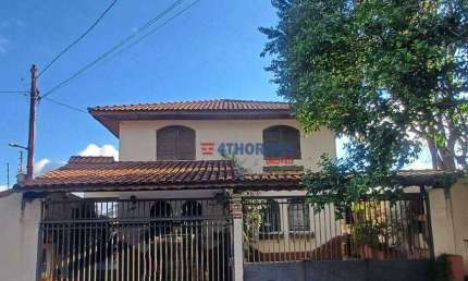 Ampla casa de 3 andares | 6 quartos | Piscina | Ótima localização! Vila Sônia