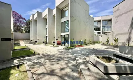 Casa com 2 quartos à venda, 169 m² por R$ 1.350.000 - Granja Viana - Cotia/SP