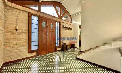 Casa com 3 dormitórios à venda, 355 m² por R$ 2.500.000,00 - Chácara dos Lagos - Carapicuíba/SP