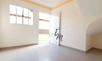 Casa de Condomínio 02 Dormitórios com Sacada no Esmeralda - Praia Grande - São Paulo