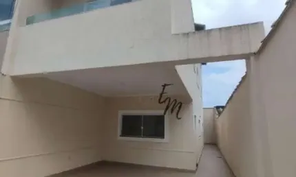 Sobrado Triplex Geminado 03 Dormitórios na Mirim - Praia Grande - São Paulo