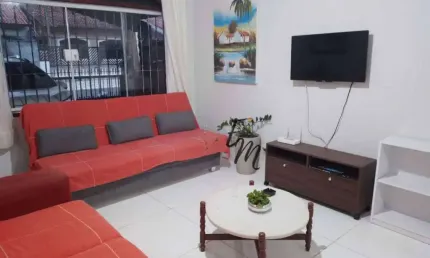 Casa com 2 quartos à venda na Rua Barão de Itararé, Jardim Real, Praia Grande