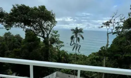 Triplex no Morro do Sorocutuba, 03 Dormitórios no Guarujá - São Paulo