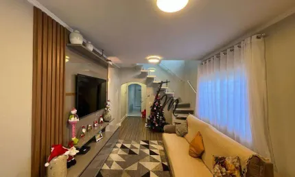 Lindo sobrado com 3 dormitórios à venda, 140 m² por R$ 960.000 - Canto do Forte - Praia Grande/SP