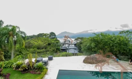 Casa com 4 dormitórios à venda, 400 m² por R$ 11.500.000,00 - Baleia - São Sebastião/SP