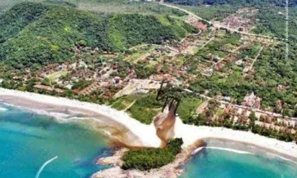 Casa com 4 dormitórios à venda, 350 m² por R$ 7.000.000,00 - Praia de Camburí - São Sebastião/SP