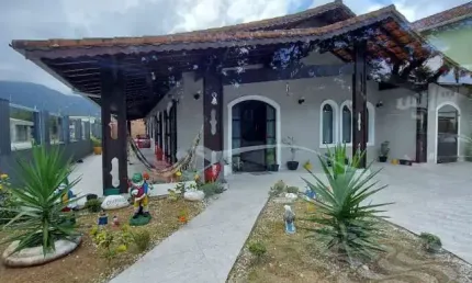 Casa com 4 quartos à venda na Rua das Tulipas, Balneário Flórida, Praia Grande
