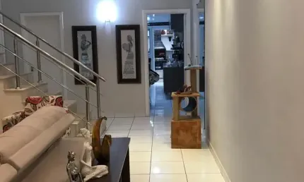 Apartamento à venda por R$ 1.550 - Canto do Forte - Praia Grande/SP