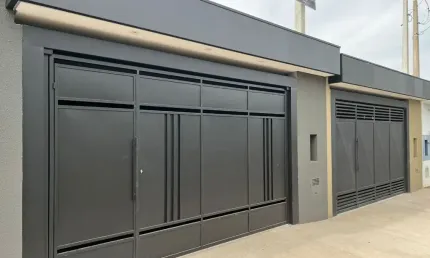 Casa com 3 dormitórios à venda, 120 m² por R$ 450.000 - Alto Cafezal - Marília/SP