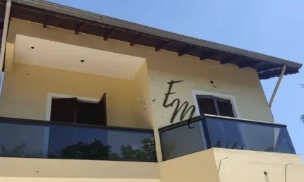 Sobrado com 3 dormitórios à venda, 110 m² por R$ 770.000,00 - Parque São Luis - Cubatão/SP