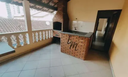 Sobrado 03 Dormitórios a 400 Metros da Praia na Ocian - Praia Grande - São Paulo