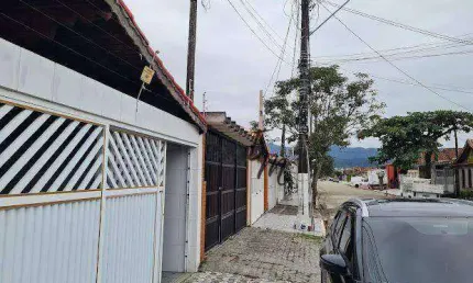 Casa com 2 quartos à venda na Avenida Alcides Cândido dos Santos, Balneário Maracanã, Praia Grande