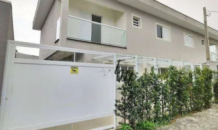 Sobrado com 3 dormitórios à venda, 100 m² por R$ 600.000,00 - Vila Guilhermina - Praia Grande/SP