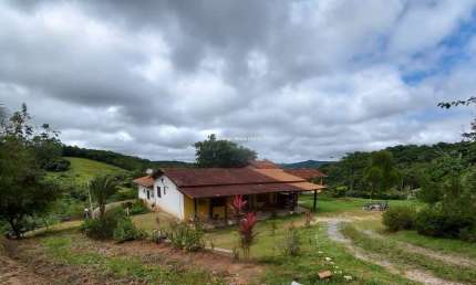 Chácara / sítio com 4 quartos à venda no Veravinha, Ibiúna  por R$ 790.000
