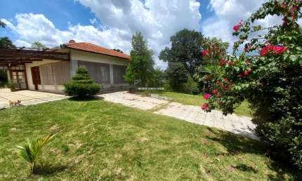 Chácara / sítio com 4 quartos à venda no Pavão (Canguera), São Roque  por R$ 480.000