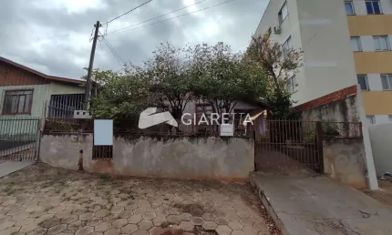 LOTE DE ÓTIMAS DIMENSÕES COM 3 CASAS MISTAS À VENDA, VL. OPERÁRIA, TOLEDO - PR