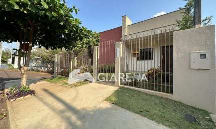Sobrado com excelente localização à venda, JARDIM CONCORDIA, TOLEDO - PR
