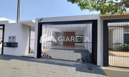 Casa com excelente localização à venda, JARDIM GISELA, TOLEDO - PR