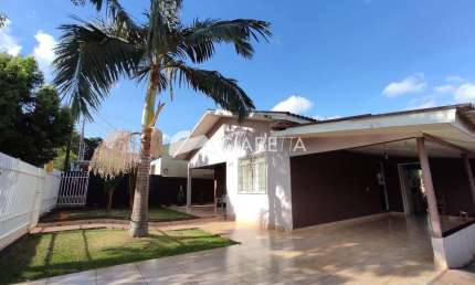 Casa com excelente localização à venda, JARDIM CONCORDIA, TOLEDO - PR