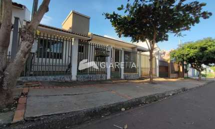 Casa espaçosa para venda no JARDIM PANORAMA em TOLEDO-PR