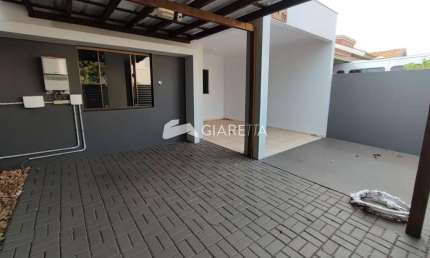 Casa com energia solar para venda no JARDIM GISELA, TOLEDO-PR