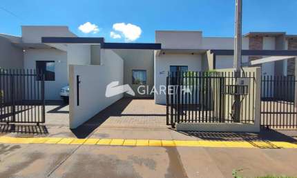 Casa ampla disponível para venda no JARDIM PINHEIRINHO, TOLEDO - PR