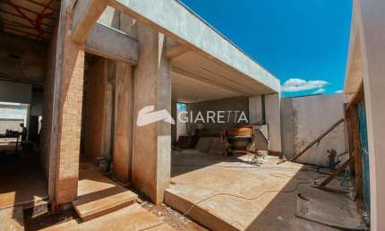 Casa com excelente padrão construtivo à venda, JARDIM TOCANTINS, TOLEDO - PR