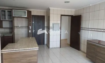 Apartamento amplo à venda em excelente localização, CENTRO, TOLEDO - PR