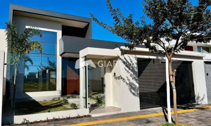 Casa ampla à venda em excelente localização na VILA INDUSTRIAL, TOLEDO - PR