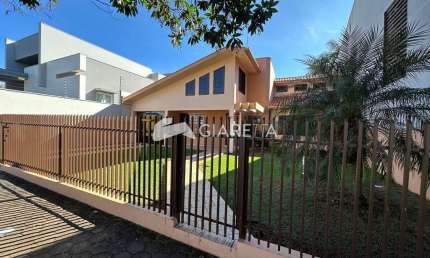 Casa à venda em excelente localização, JARDIM LA SALLE, TOLEDO - PR