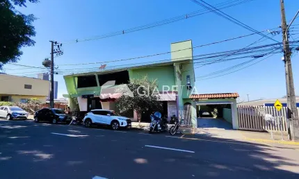 Apartamento com elevador e uma ampla área de lazer à venda, centro, toledo - pr