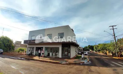 Apartamento com 2 dormitórios à venda, Jardim Coopagro, Toledo PR